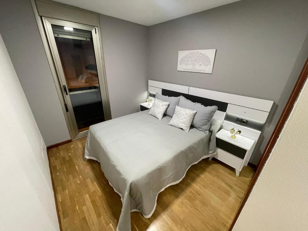 Gijon Lauredal Apartment ภายนอก รูปภาพ