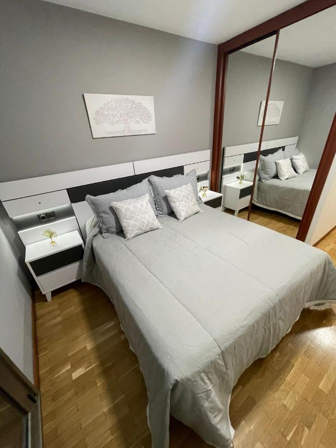 Gijon Lauredal Apartment ภายนอก รูปภาพ